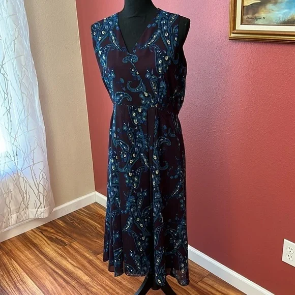 Cabi Treasure Paisley Crossover Style V Neck Midi Dress Style 3461 - Picture 2 of 12